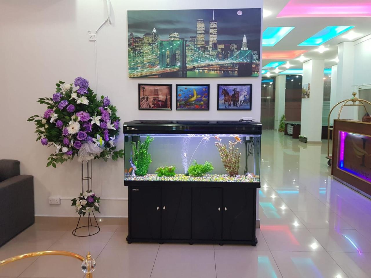 Heidelberg Apartment Kuwait City Esterno foto