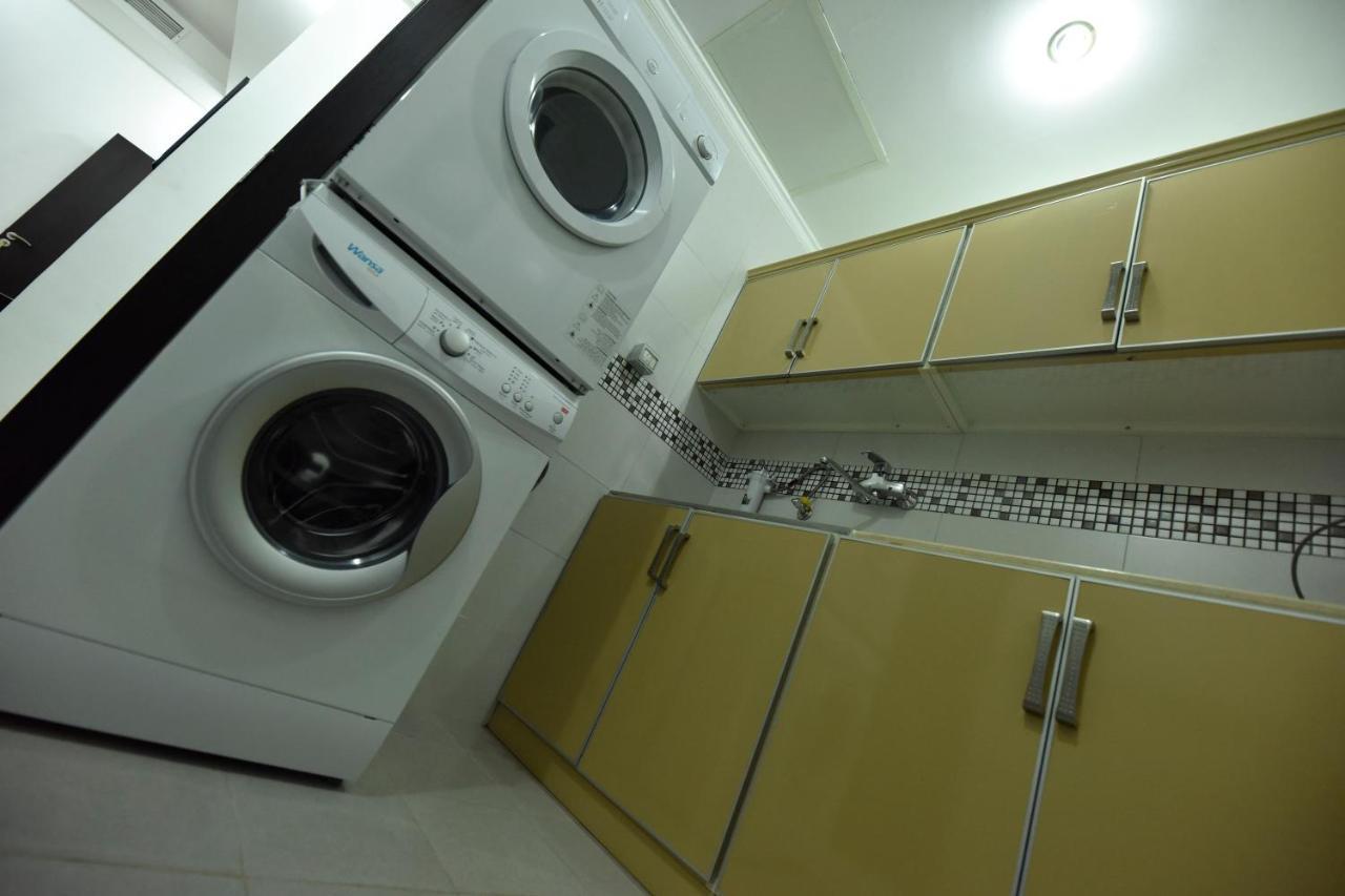 Heidelberg Apartment Kuwait City Esterno foto