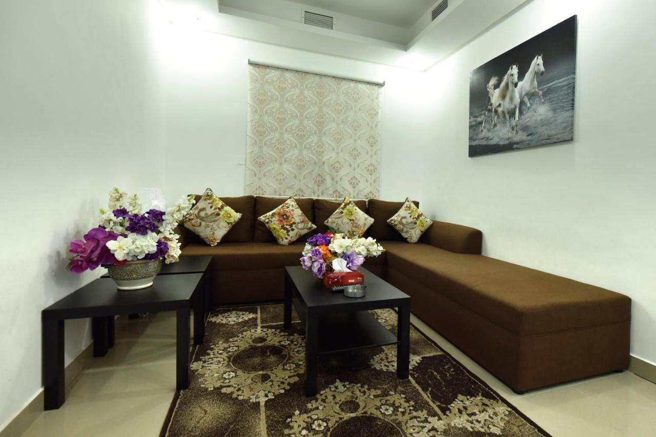 Heidelberg Apartment Kuwait City Esterno foto