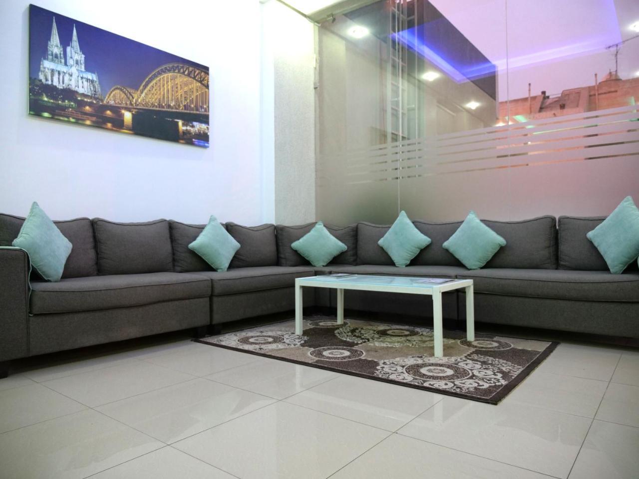 Heidelberg Apartment Kuwait City Esterno foto