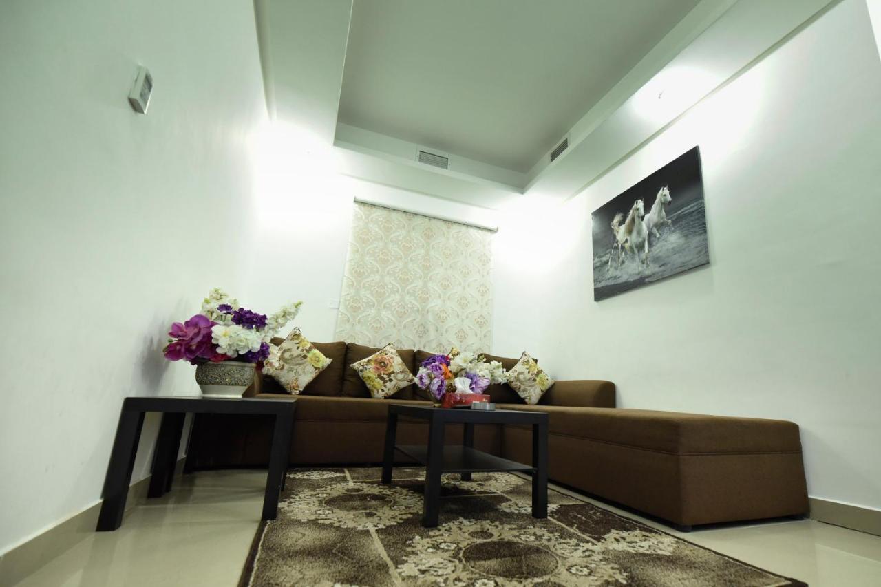 Heidelberg Apartment Kuwait City Esterno foto