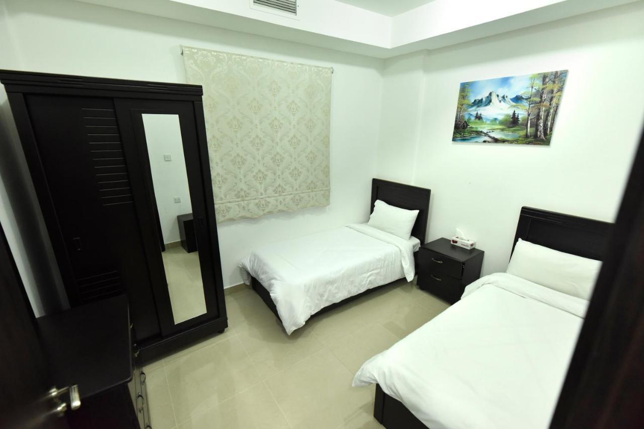 Heidelberg Apartment Kuwait City Esterno foto