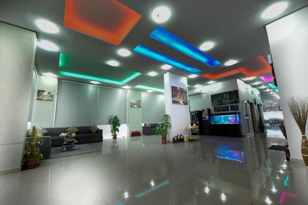 Heidelberg Apartment Kuwait City Esterno foto