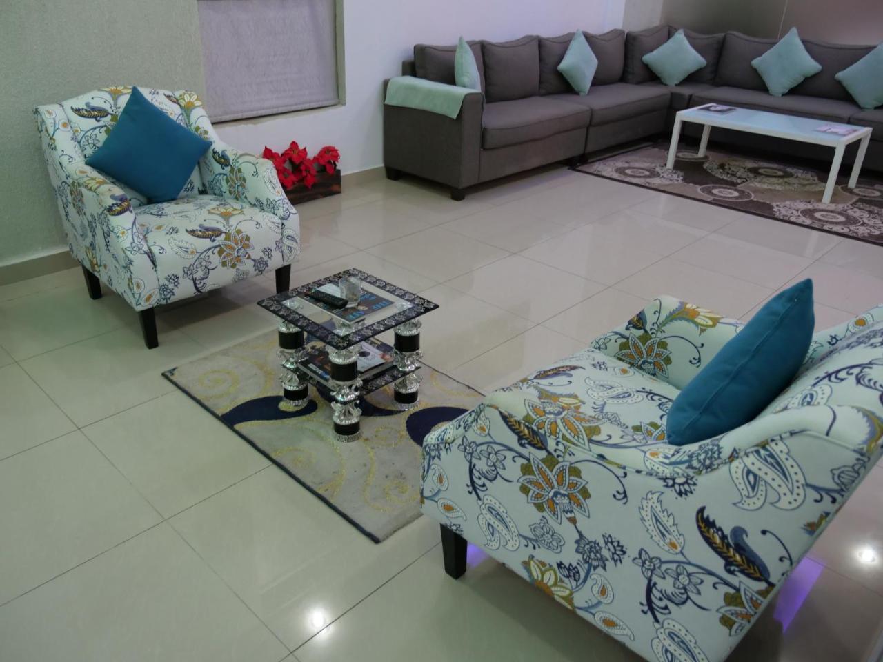 Heidelberg Apartment Kuwait City Esterno foto